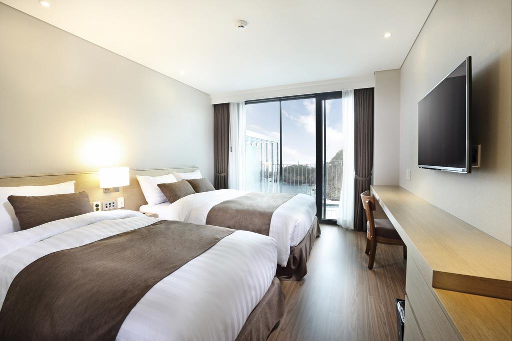 Hotel Fine Seogwipo Room photo